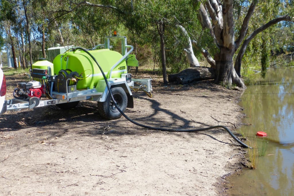 1000L GlidePath™ Farm Spray Trailer With Pump Braked - Image 8