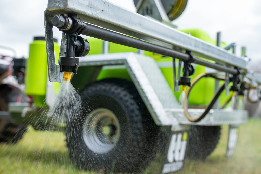 200L TrailPro™ Deluxe ATV Trailer Sprayer with 30m Reel - Image 8