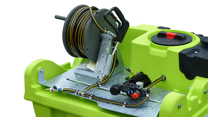 300L OnDeck™ UTV Sprayer 8.3lpm, 100 psi, 30m reel - Image 5