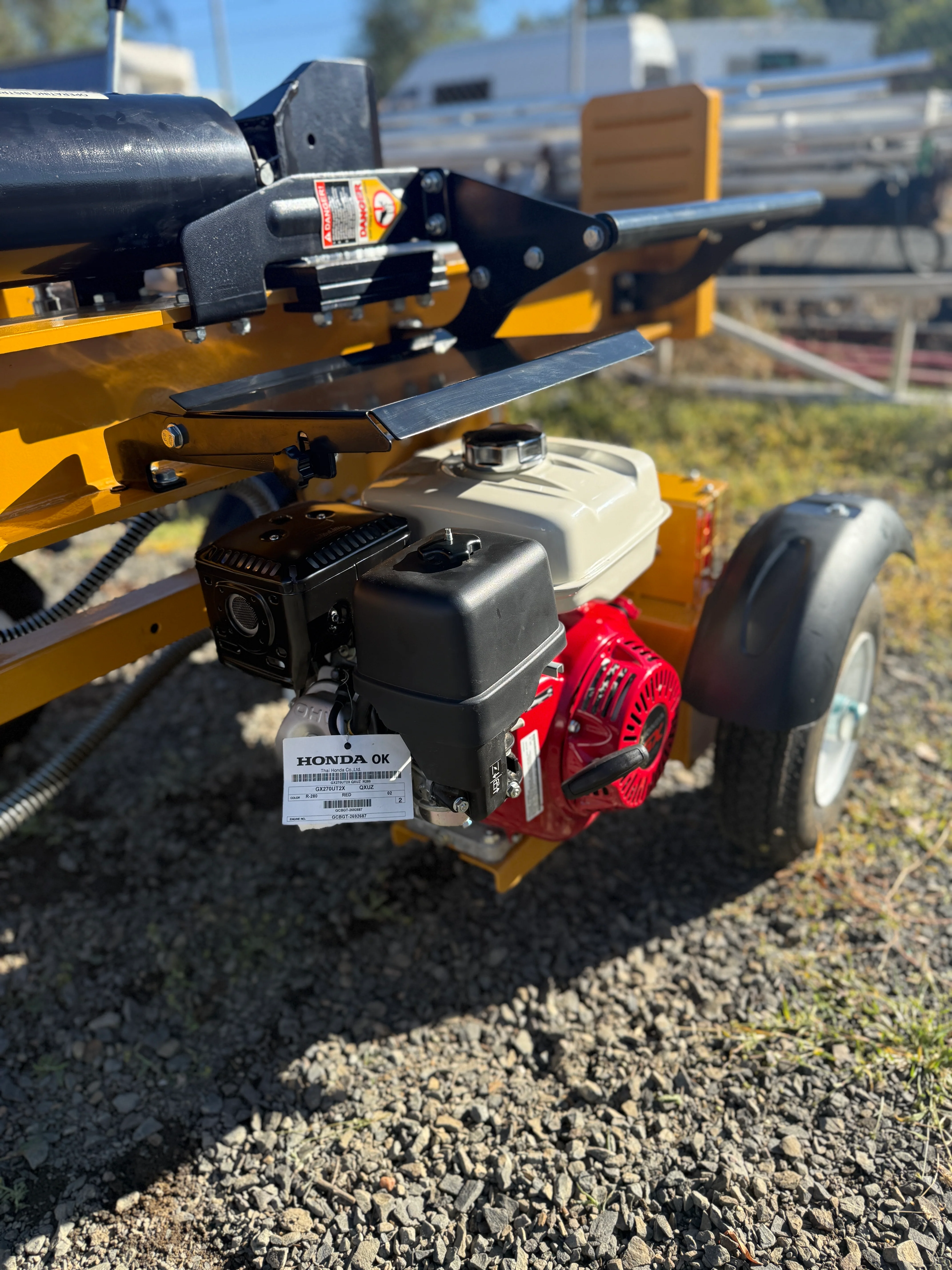 Log Splitter 35T, Honda GX270 - recoil start - Dubbo Pick up only - Image 3